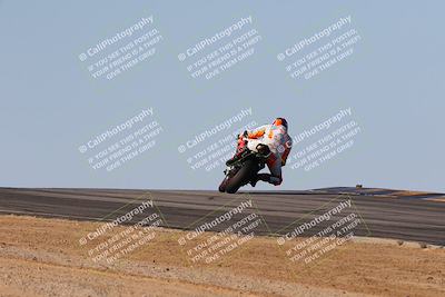 media/Feb-06-2025-Racers Edge (Thu) [[c17ed6f7b1]]/2-B Group/Session 4 End (Turn 10 Backside)/